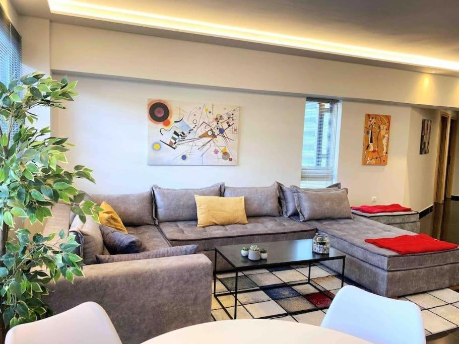 New Amazinglarge Luxury 4Br Suite/1Min Toacropolis Athens Exterior photo